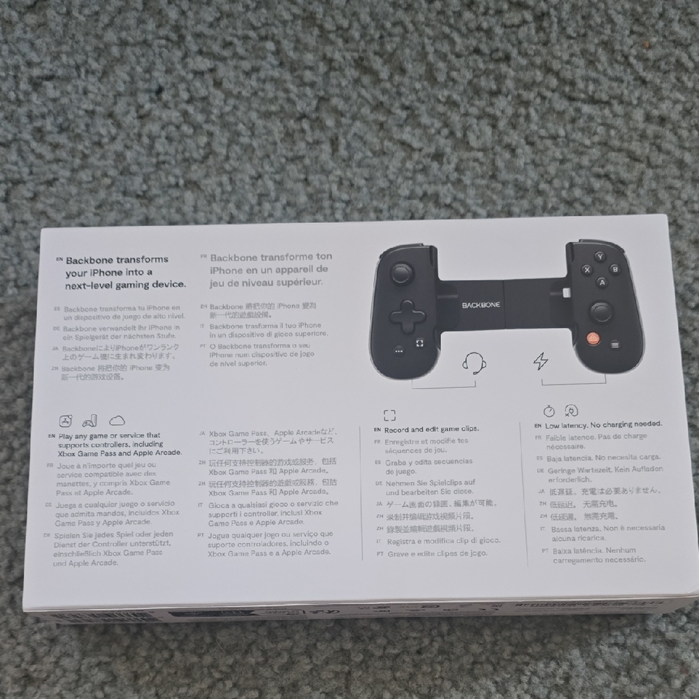 BackBone Xbox With Game Pass IPHONE - Picture 2 of 4